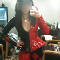 Parisienne et coquine, pour sorties et plus avec un jeune homme bien Béa la petite parisienne et coquine cherche un jeune homme bien